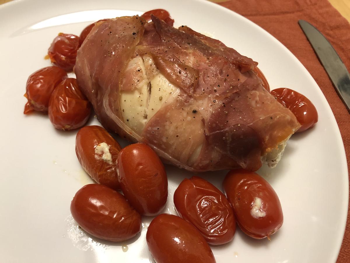 proscuitto_wrapped_stuffed_chicken.jpeg